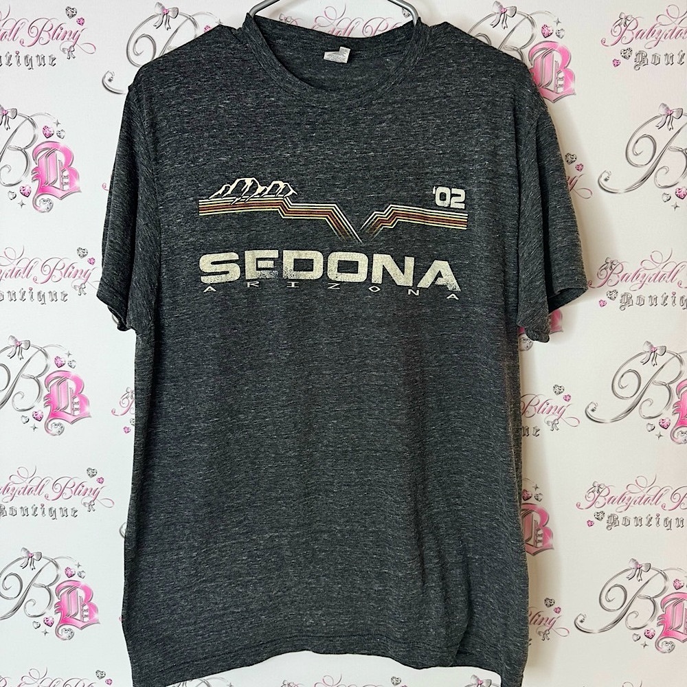 Sedona Arizona Graphic T-Shirt - gray ‘02 tee shirt top travel USA 🇺🇸